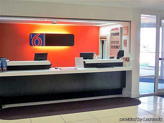 Motel 6 Нормал Экстерьер фото